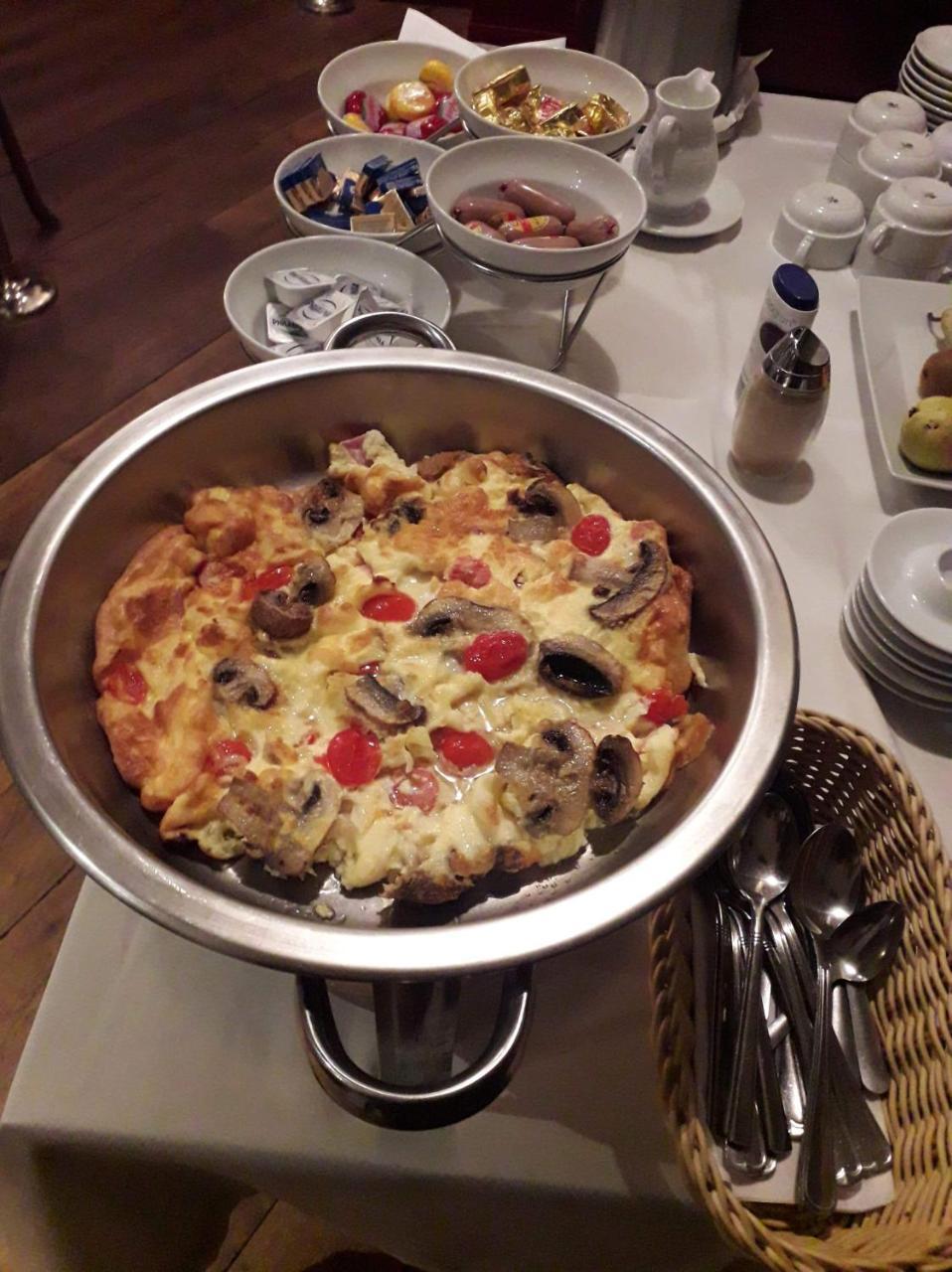 שופהיים City Hotel מראה חיצוני תמונה